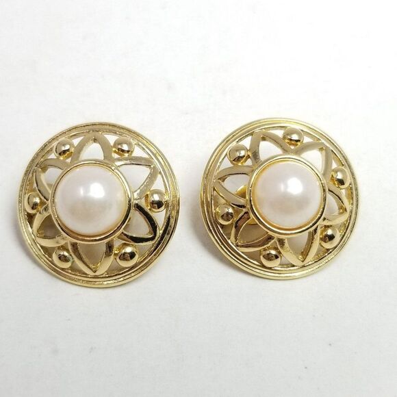 Vintage Gold Tone and Faux Pearl Clip On Earrings, Retro 80s 90s Style, Estate - Picture 1 of 6